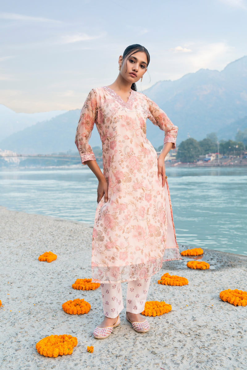 Light Peach Organza Digital Printed Kurta Set with Dupatta