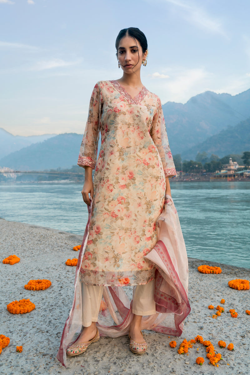 Cream Organza Digital Printed Kurta Set with Dupatta