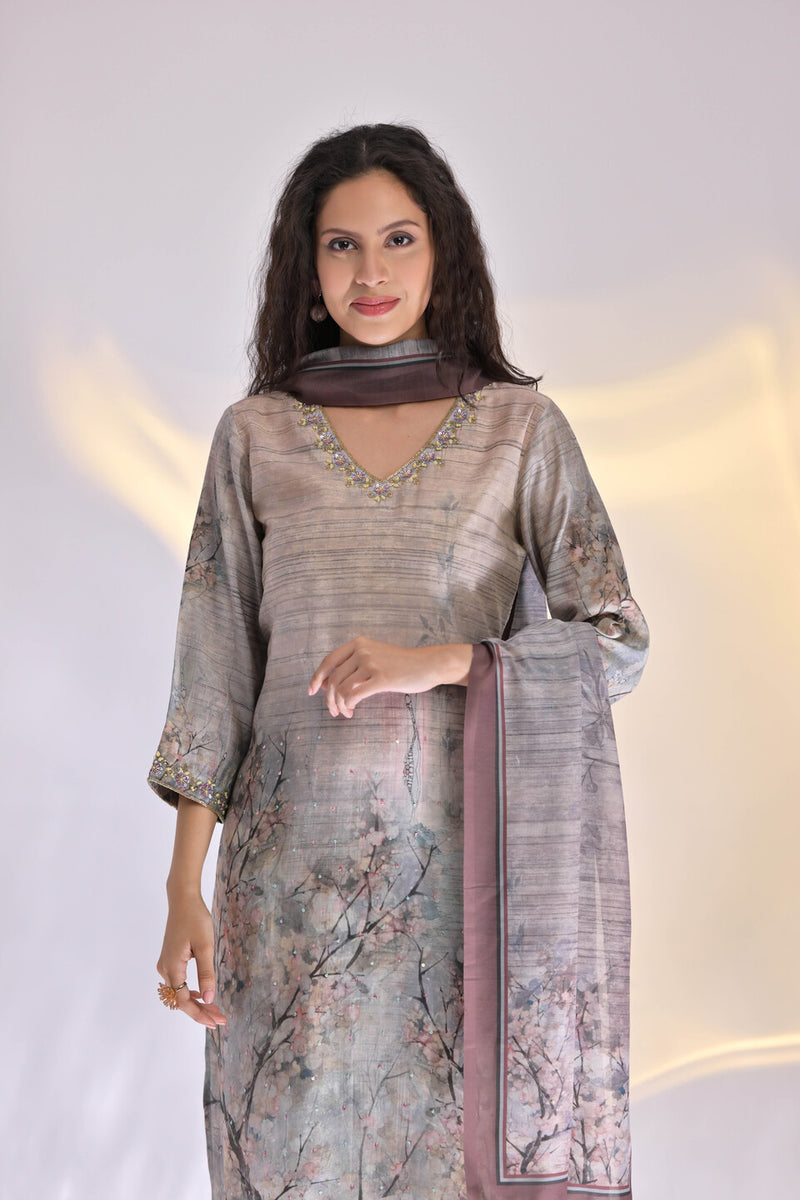 Patola Aura  Chanderi Suit Set