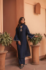 Majestic Grace Silk Kurta Set With Dupatta