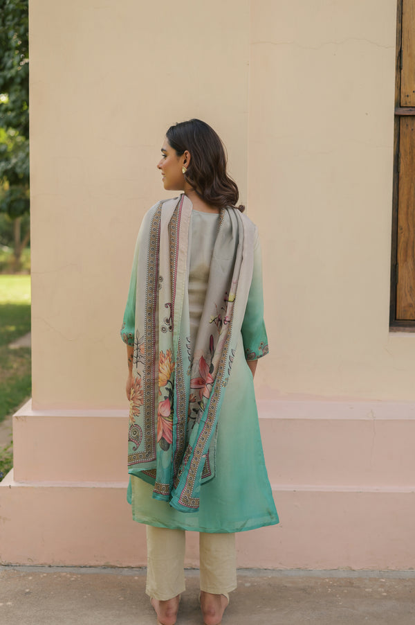 Floral Grace Keyhole Kurta Set With Dupatta