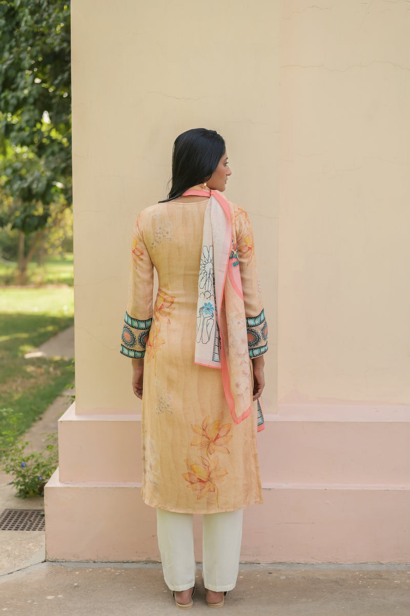 Modern Grace Kurti Set With Dupatta